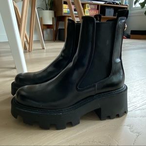 Zara Treaded Chelsea Boots